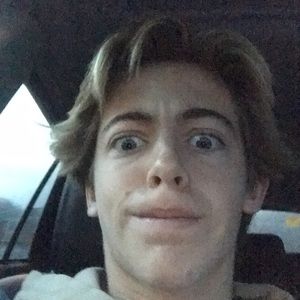 Meet your Posher, Adam